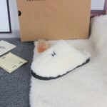 STIVALETTI IN SHEARLING - Image 11