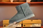 STIVALETTI IN SHEARLING - Image 22