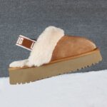 STIVALETTI IN SHEARLING