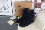 STIVALETTI IN SHEARLING - Image 17
