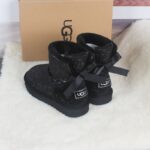 STIVALETTI IN SHEARLING - Image 11