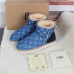 STIVALETTI IN SHEARLING