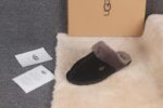 STIVALETTI IN SHEARLING - Image 19