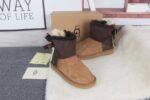 STIVALETTI IN SHEARLING - Image 38