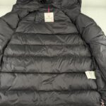 M Gilet Black Logo - Image 2