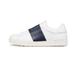 One stud leather sneakers
