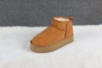STIVALETTI IN SHEARLING - Image 11