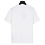 BRBRY T-shirt London England - Image 7