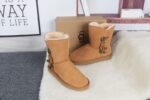 STIVALETTI IN SHEARLING - Image 35
