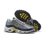 AIR MAX PLUS TN ‘MIDNIGHT YELLOW’ - Image 3