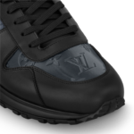 Lv run away - Image 3