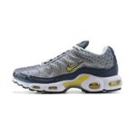 AIR MAX PLUS TN ‘MIDNIGHT YELLOW’