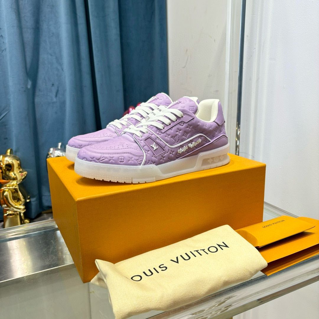 abf417c0 Lv trainer - Image 1