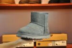 STIVALETTI IN SHEARLING - Image 23