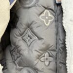LV GREY BOYHOOD PUFFER - Image 7