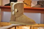 STIVALETTI IN SHEARLING