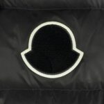 M Gilet Black Logo - Image 6