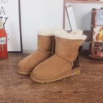 STIVALETTI IN SHEARLING