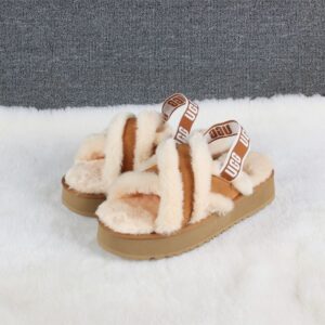STIVALETTI IN SHEARLING