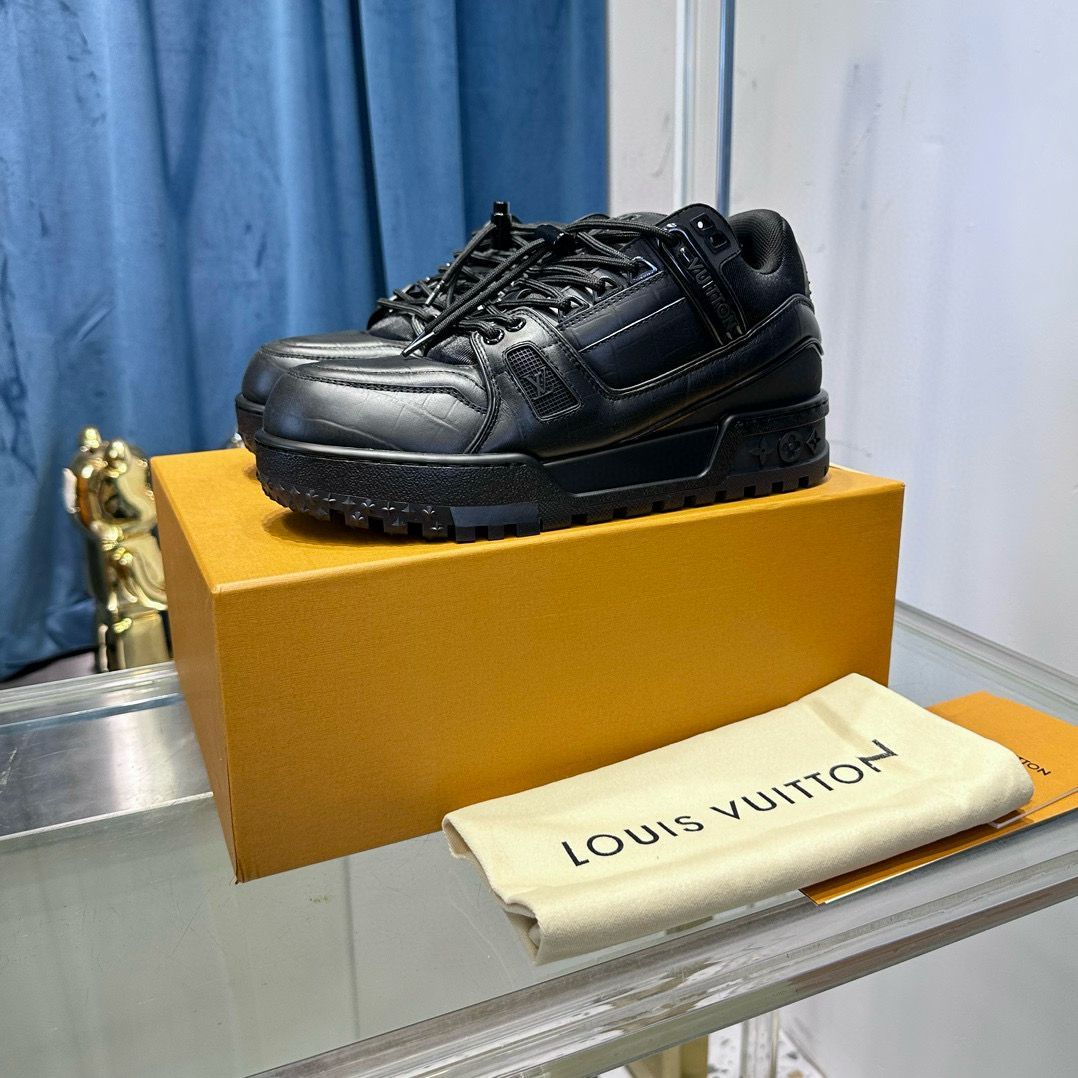 ea42f2f7-1 Lv trainer - Image 1