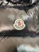 M Classic Gilet Black - Image 4