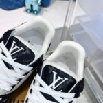 LV TRAINER - Image 4