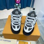 LV TRAINER - Image 8