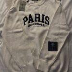 Balenciaga Sweatshirt | L