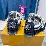 LV TRAINER - Image 6