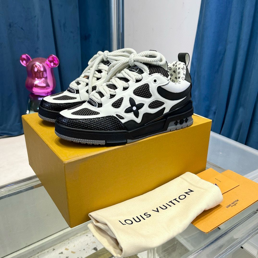 b0e05c1b LV TRAINER - Image 1