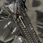 TRPSTAR SHINY BLACK IRONGATE PUFFER JACKET DETACHABLE - Image 6