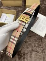 Burberry - Image 4