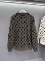 LV sweatshirt - Image 3