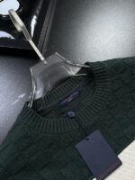 LV sweatshirt - Image 5
