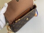 LV (218) - Image 3