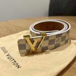 LV cintura