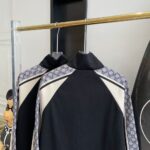 JACKET BLACK & STRIPES LOGO GREY - Image 4