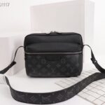 LV tracolla nera/bianca/blu