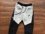 Tech Fleece Tracksuit - Image 16