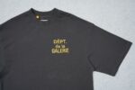 Gallery T-shirt - Image 7