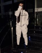 Nike Tech Fleece - Image 3