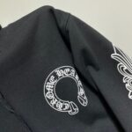 HOODIE BLACK & ARMS LOGO - Image 4