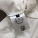 Mon Hoodies - Image 3