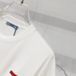 T-shirt - Image 15