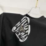T-shirt - Image 15