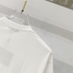 T-shirt - Image 17