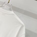 CL T-shirt - Image 15