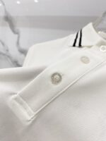 T-shirt - Image 17