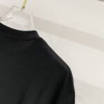 T-shirt - Image 17