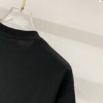 CL T-shirt - Image 8